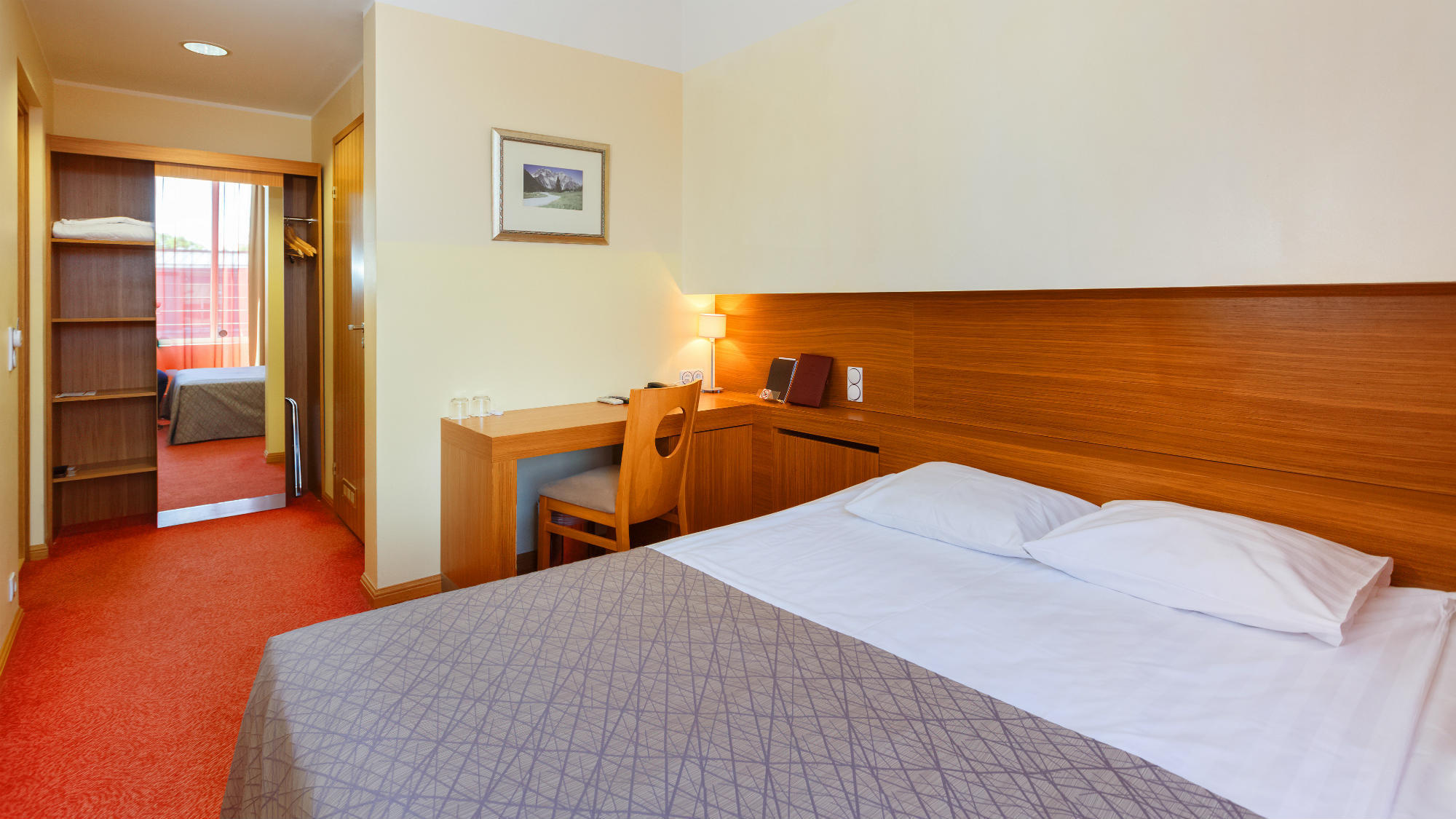 โฮเต็ล เบิร์น บาย ทาลลินน์โฮเต็ล Hotel ภายนอก รูปภาพ
